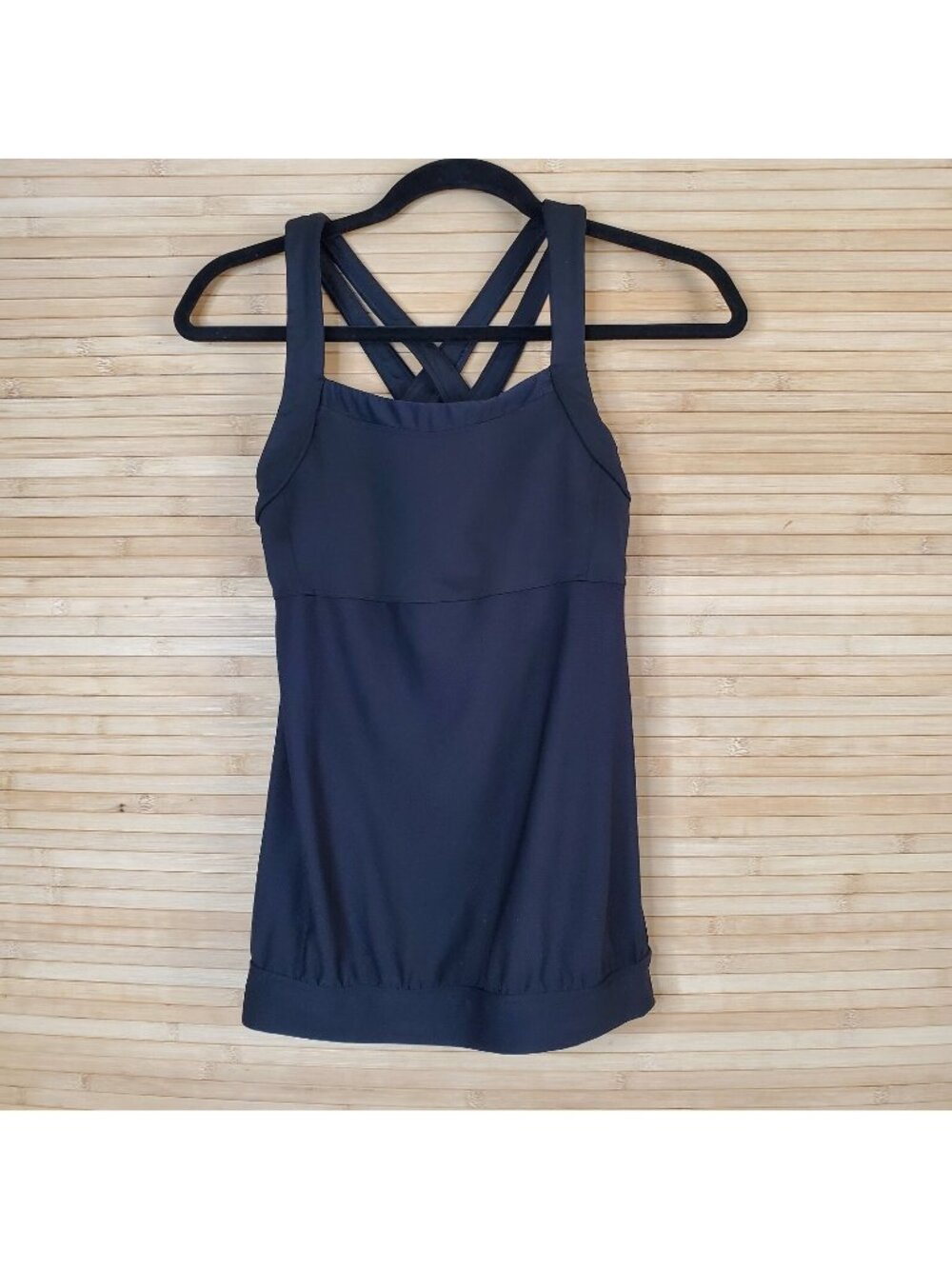 Athleta Black Miles Mesh XS TANK Built In Bra Strappy Cross Back